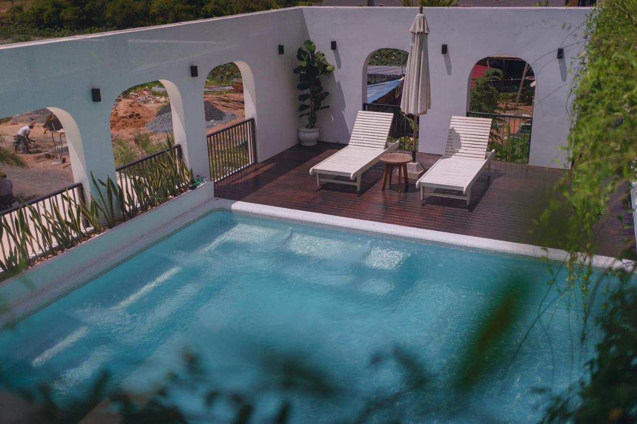 Hotel Montagne Boutique à Kampot Extérieur photo